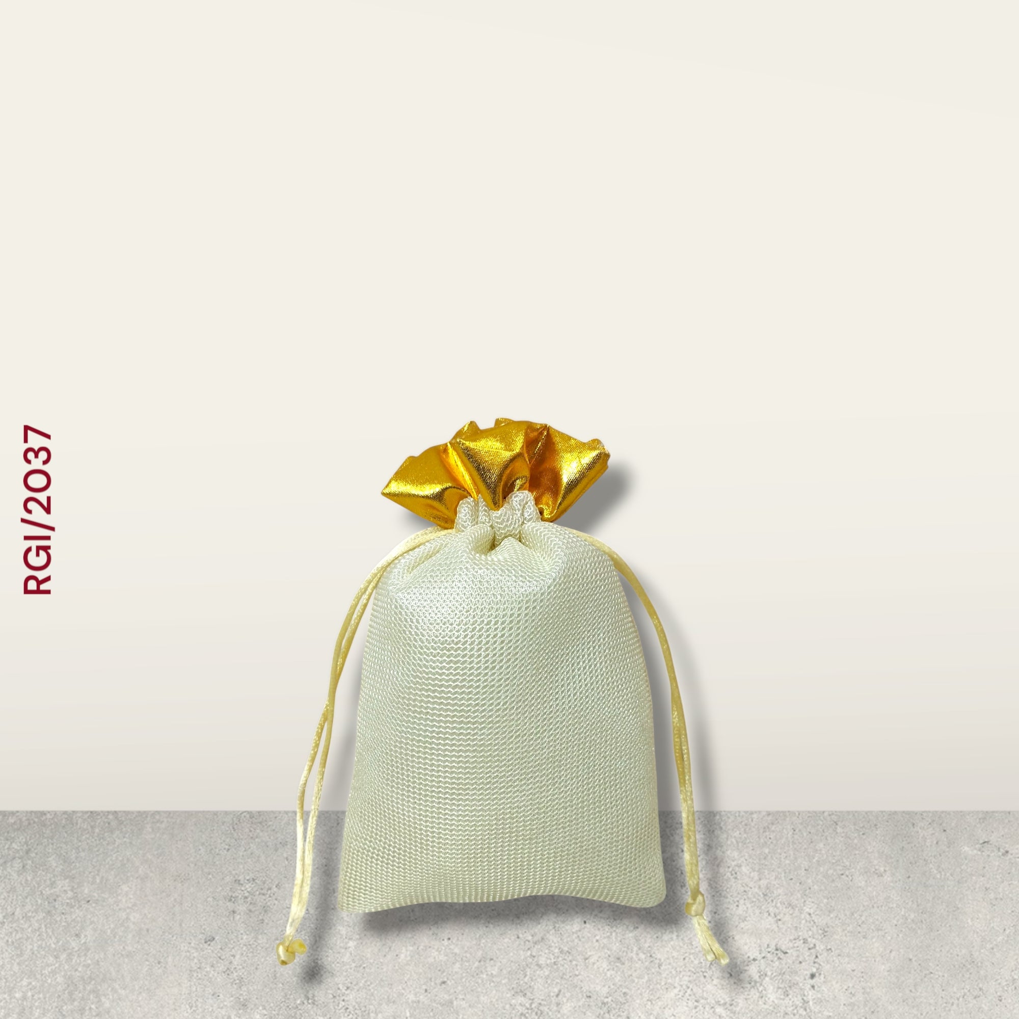 RETURN GIFT ITEMS 250 GMS GOLDEN SPUNCH WHITE POTLI BAG