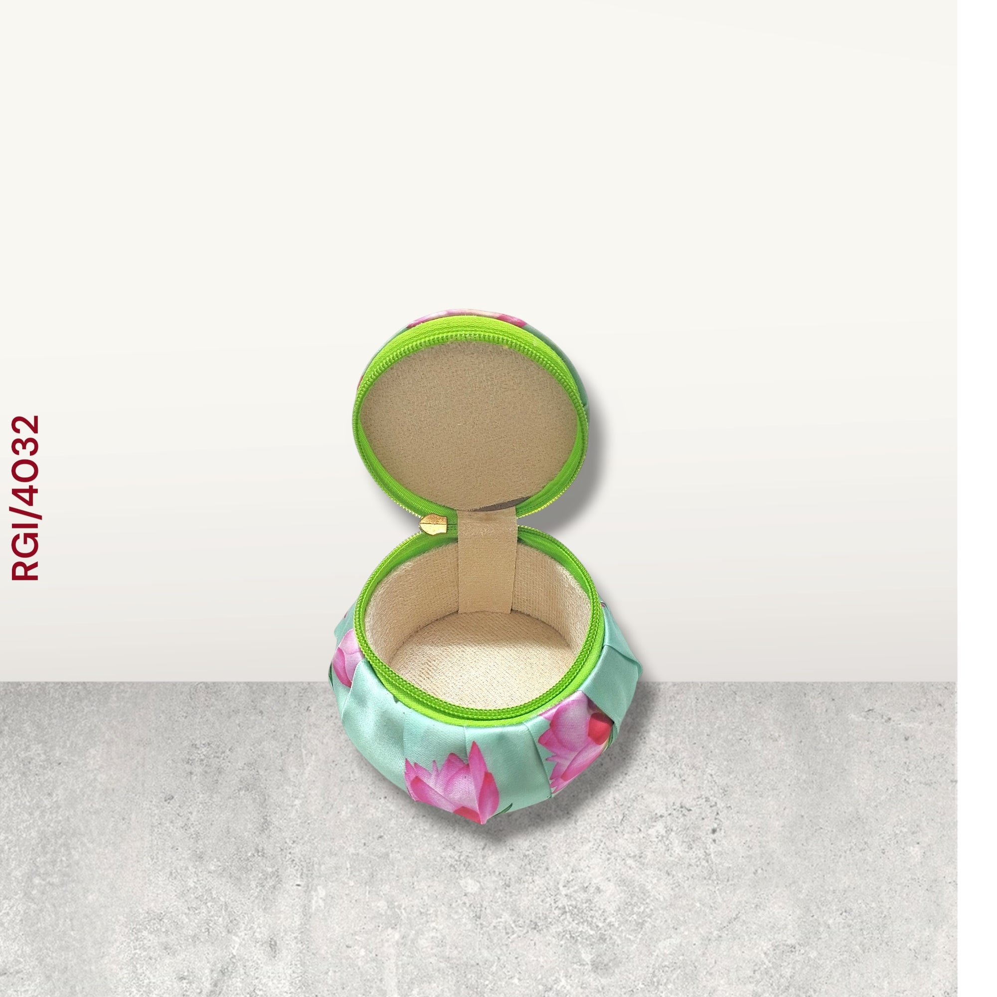 RETURN GIFT ITEMS 3.5 INCH PICHWAI LOTUS MATKI BANGLE BOX JEWELLERY BOX